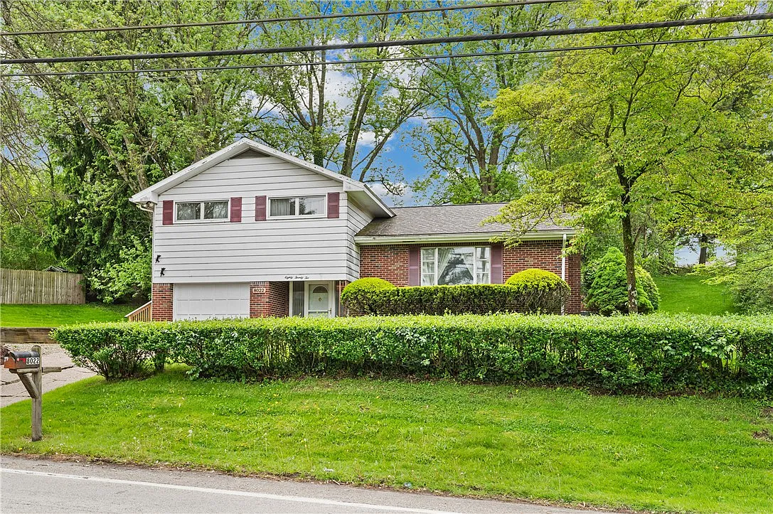 8022 Saltsburg Rd photo 1