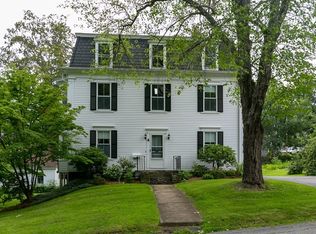 4 Prospect St, Brookfield, MA 01535