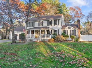 174 Rivers Edge Dr, Middleboro, MA 02346