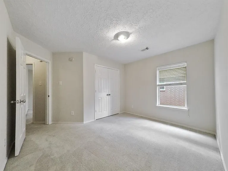 427 Northvalley Dr — Photo 21