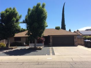 2626 S Jacob St, Visalia, CA 93277