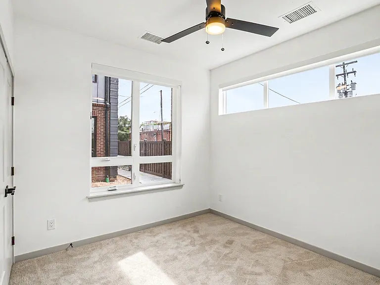 University Hills Townhomes — Photo 84