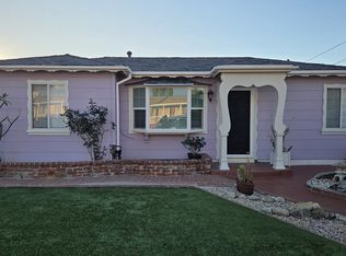 16825 S Berendo Ave, Gardena, CA 90247