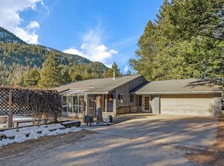 224 Park Ln, Sandpoint, ID 83864