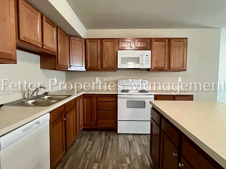 5248 Canyon Cir #C — Photo 6