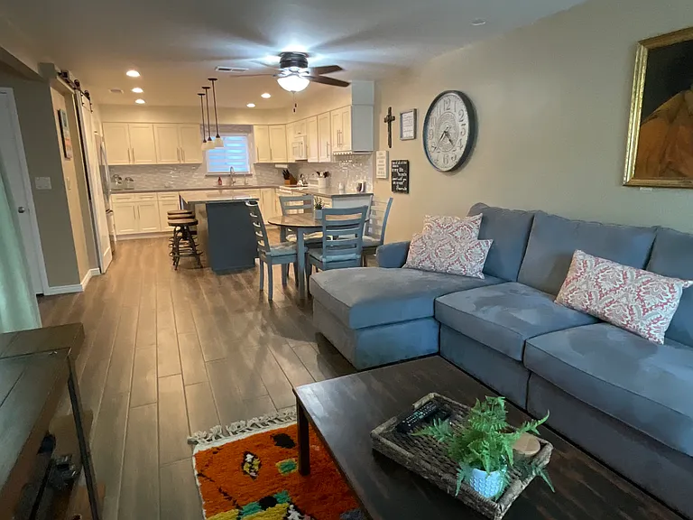 201 Riverfront Dr #18 — Photo 51