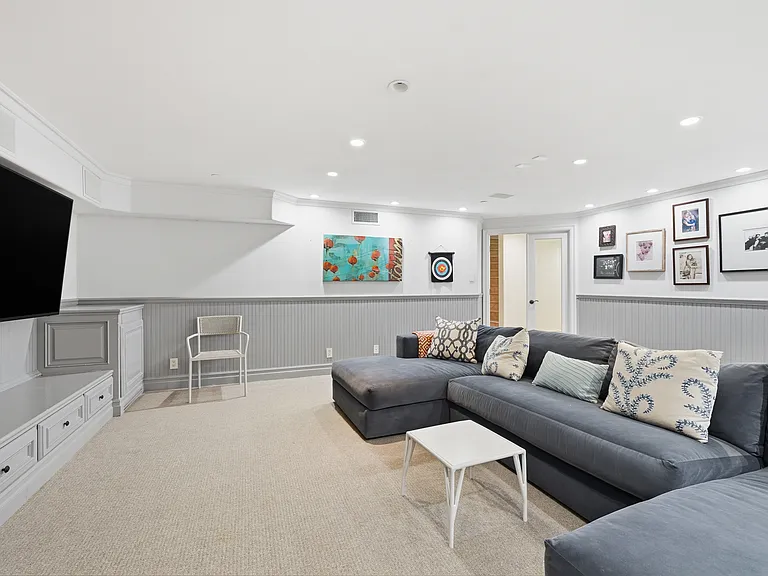 108 S Poinsettia Ave — Photo 26