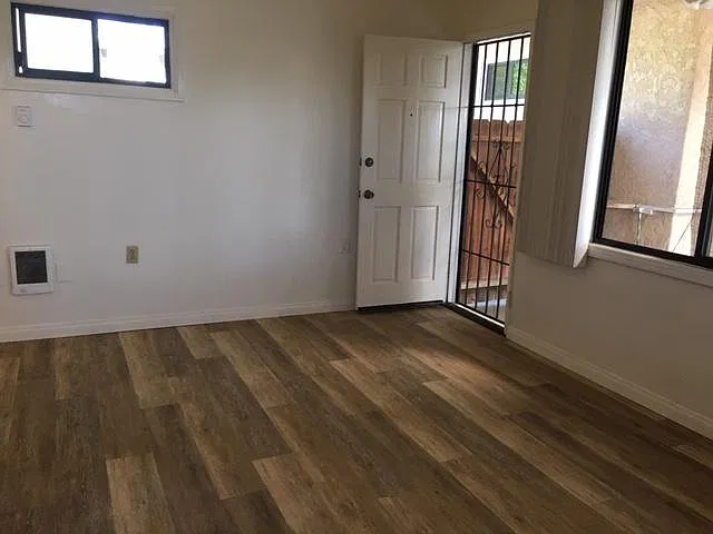 Studio, 450 sqft, $1,850 — Photo 2