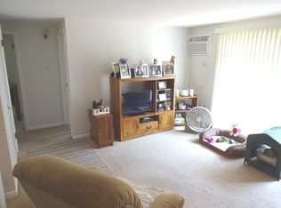 7430 W 111th St APT 705, Worth, IL 60482