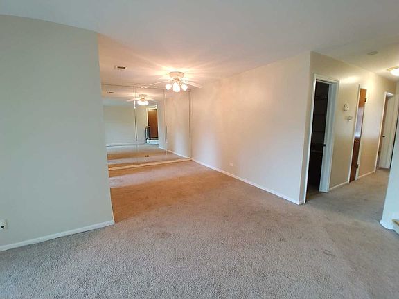 5th image of 830 Knottingham Dr #1AL