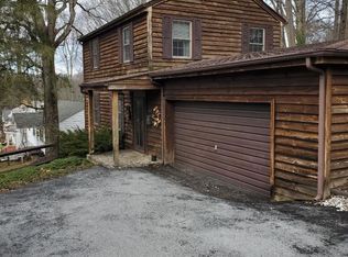 2433 Fairfield Ave, Bluefield, WV 24701