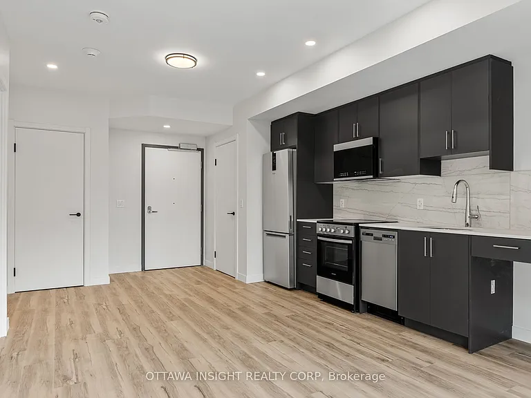 177 Armstrong St #105 — Photo 4