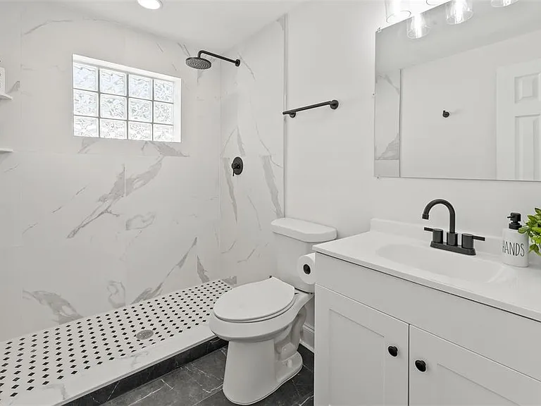 2700 13th St W — Photo 33