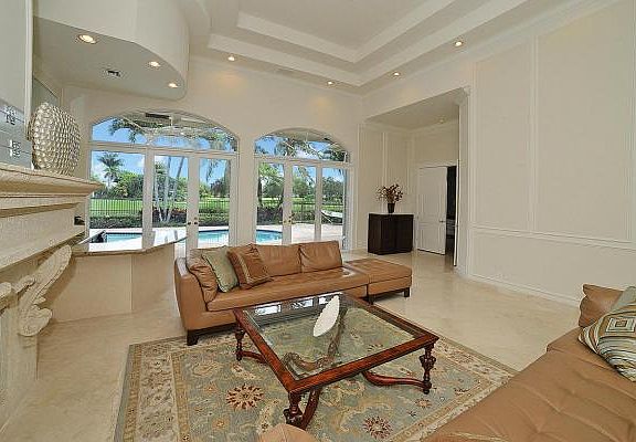 Home For Sale In Boca Grove
