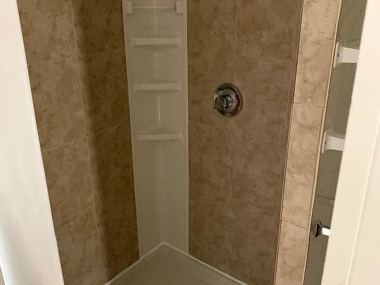 5 Hacker Ct #3 — Photo 1