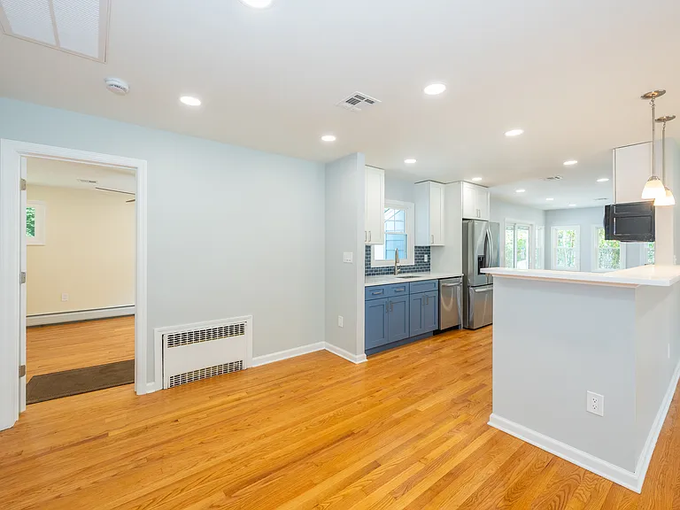 47 Pleasant Ave — Photo 13
