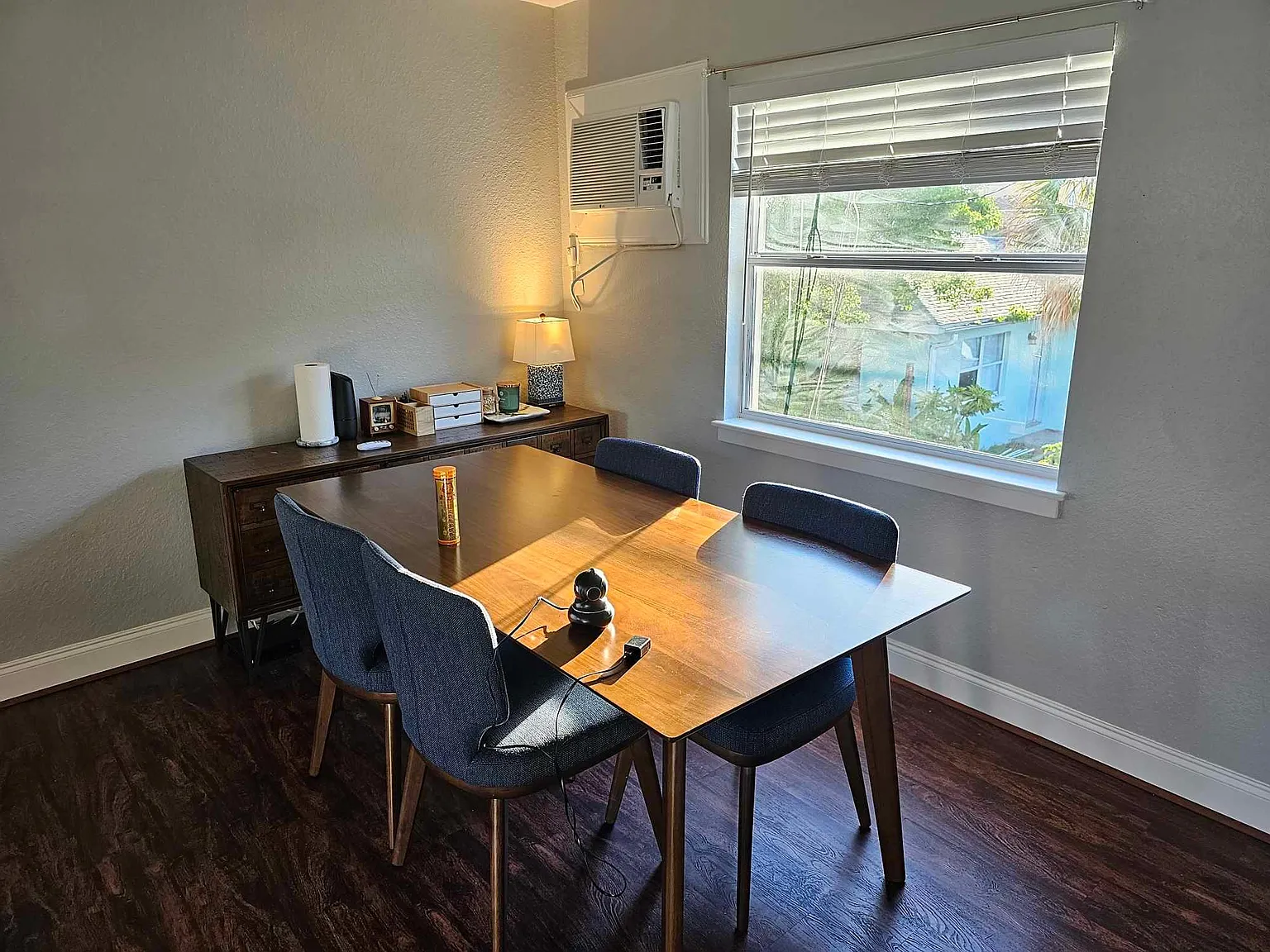1 bed, 750 sqft, $3,000 — Photo 1