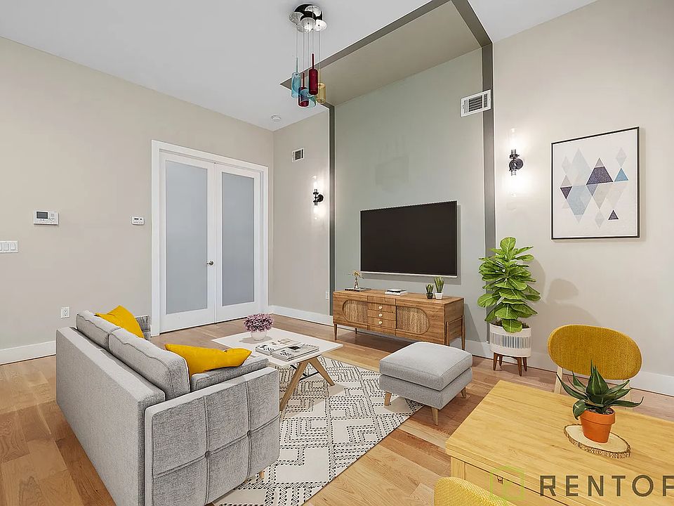 3 bed · 1 bath in Bushwick, Brooklyn