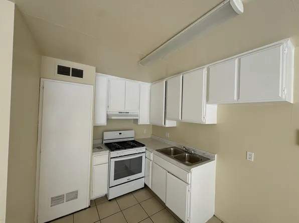 13750 Vanowen St, Van Nuys, CA