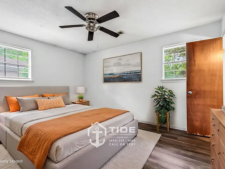 123 E Edgefield Dr — Photo 15