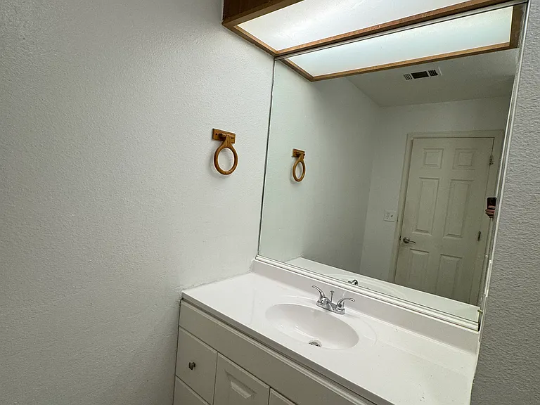 812 City Park Ave #306 — Photo 12