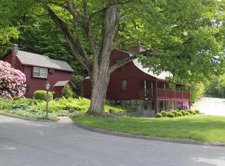 132 W Main St APT C, Chester, CT 06412