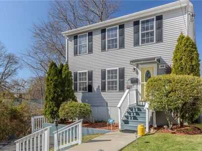 90 Rowley St, Providence, RI, 02909
