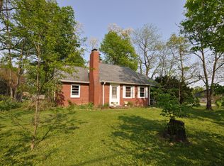 9994 E Taylor Ave, Zionsville, IN 46077