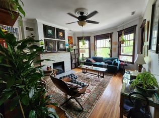 4025 N Springfield Ave #2, Chicago, IL 60618