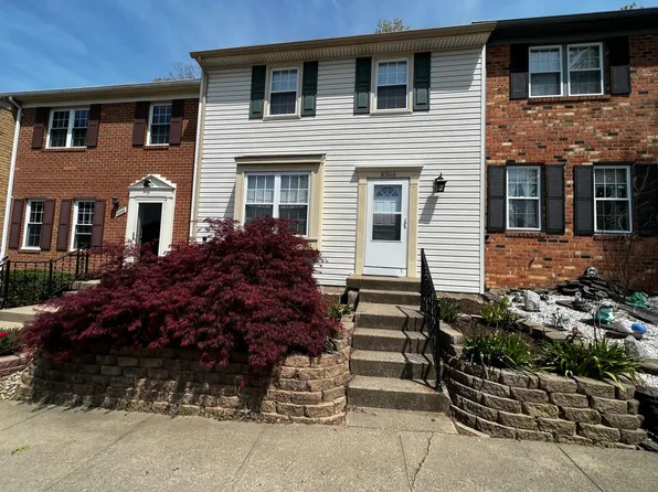 8366 Stationhouse Ct, Lorton, VA 22079