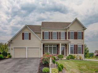 2023 Westbury Ct, Red Lion, PA 17356