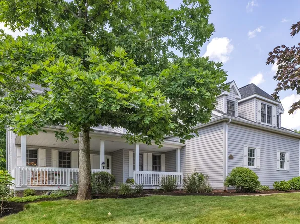 501 Linden Ct, Mars, PA 16046