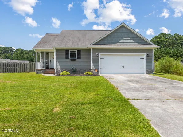110 Laredo Drive, Jacksonville, NC 28540