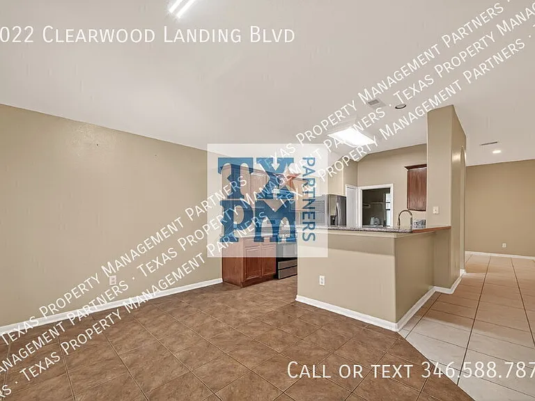 9022 Clearwood Landing Blvd — Photo 9