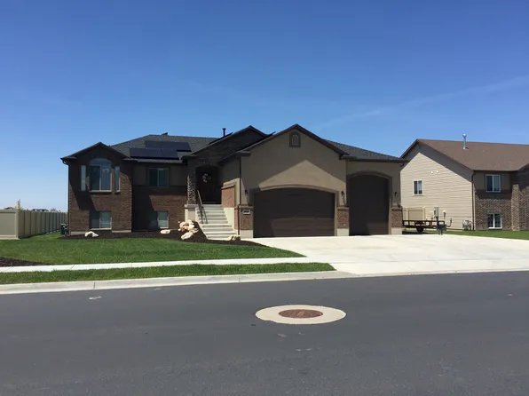 1733 N 4325 W, West Pt, UT 84015