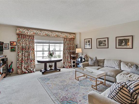 4th image of 1750 Saint Charles Ave APT 532