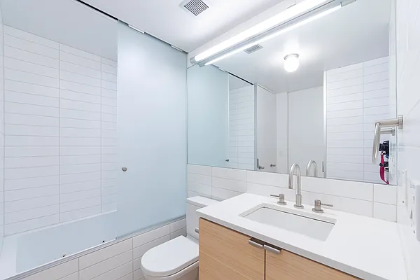 Rented by Douglas Elliman | media 14