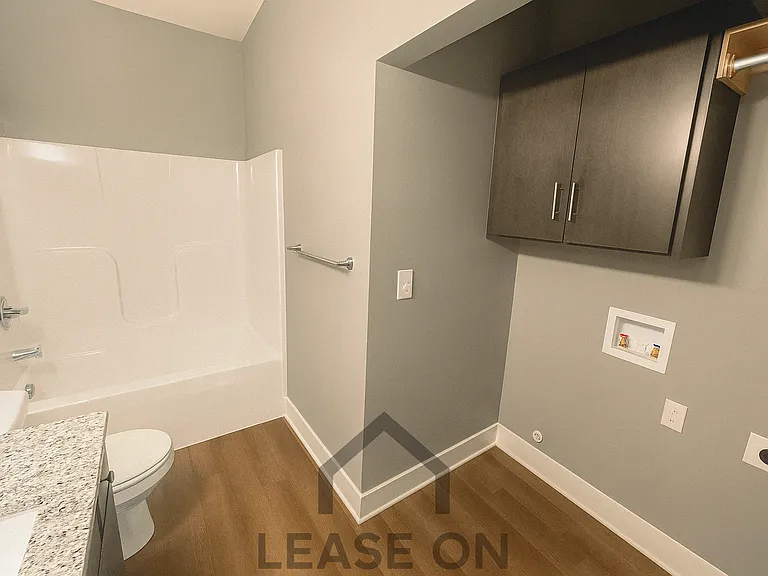 12123 W Cora St — Photo 10