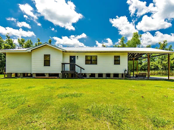 117 Green Acres Ct, Labadieville, LA 70372