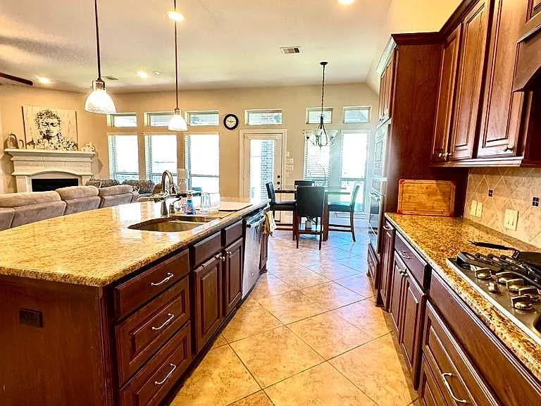 18614 Town Bluff Dr — Photo 18