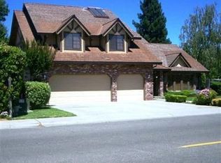 9145 Winding Oak Dr, Fair Oaks, CA 95628