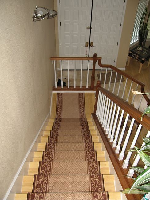 2nd image of 298 Summerwind Dr