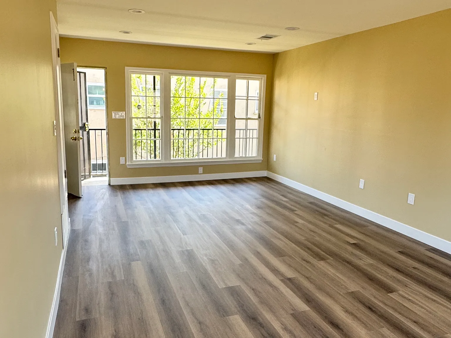 1 bed, $1,800 — Photo 3