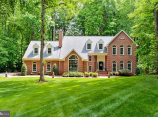 10635 Canterberry Rd, Fairfax Station, VA 22039