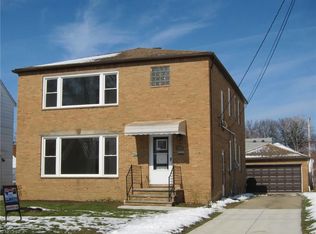 5002 Yorkshire Rd, Parma, OH 44134