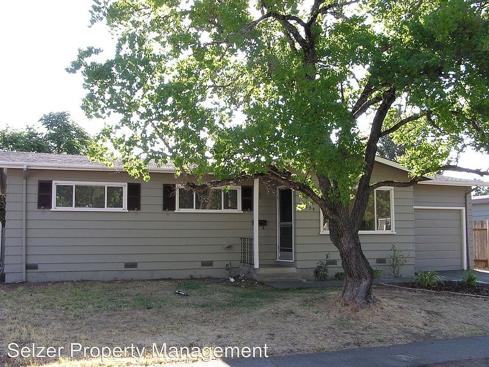 1st image of 1339 Rose Ave