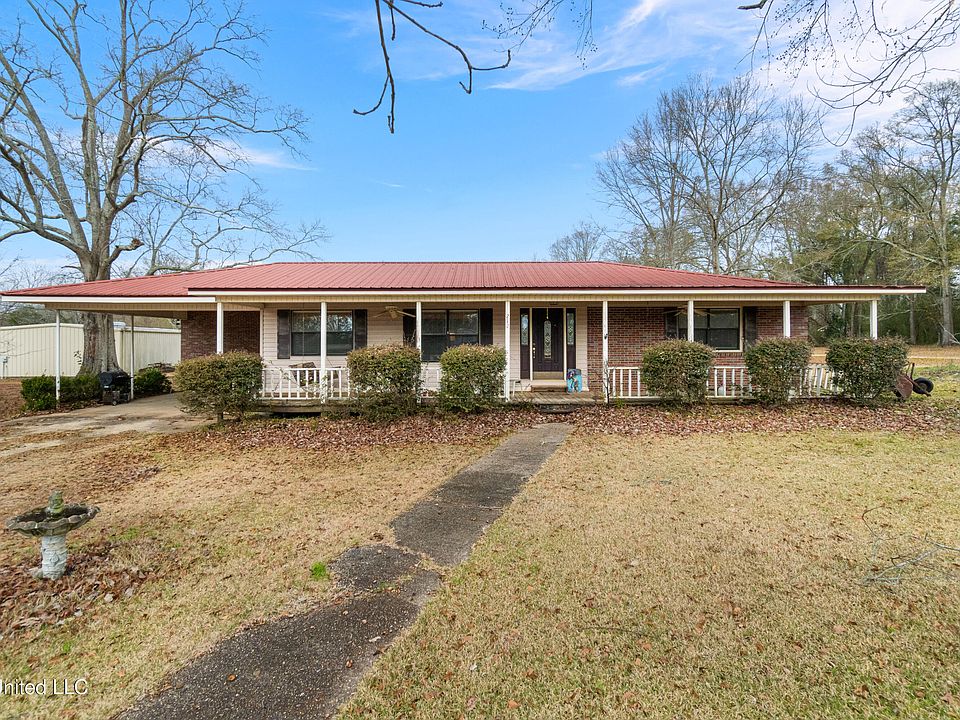 1st image of 212 Saint Horace St