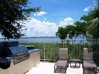 2nd image of 3211 Bay Club Cir