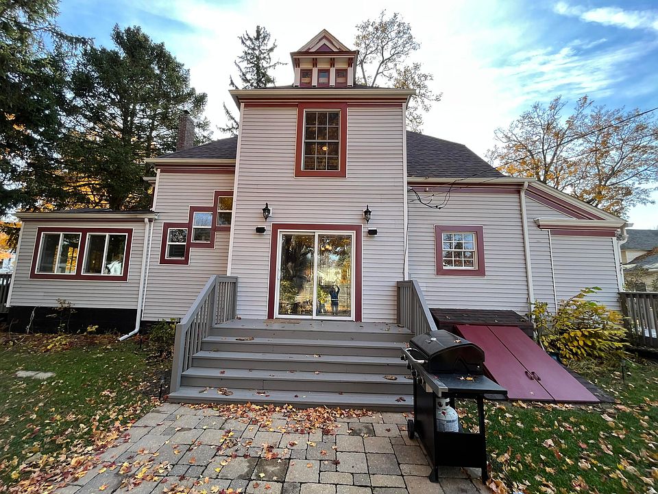 460 Lagrange St, South Haven, MI 49090 Zillow