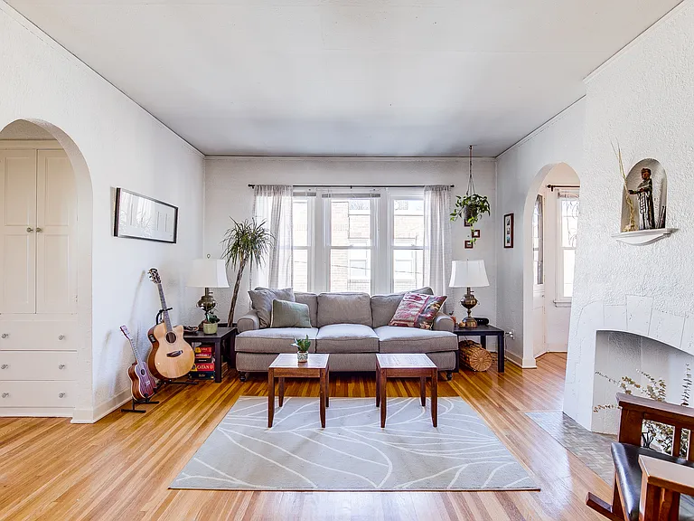 2812 Xerxes Ave S — Photo 4